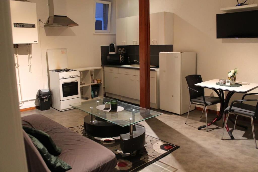 Apartment Au Calme. Thaon-les-Vosges
